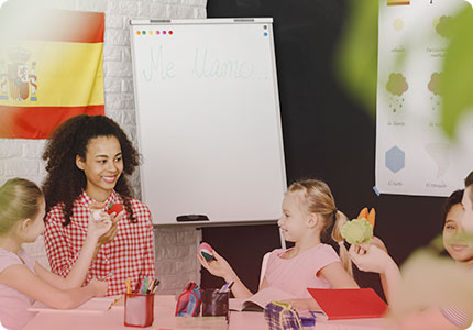 Curso de Idiomas Espanhol Self Idiomas em Piracicaba